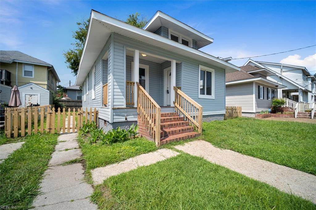 236 Ethel Ave - Photo 1