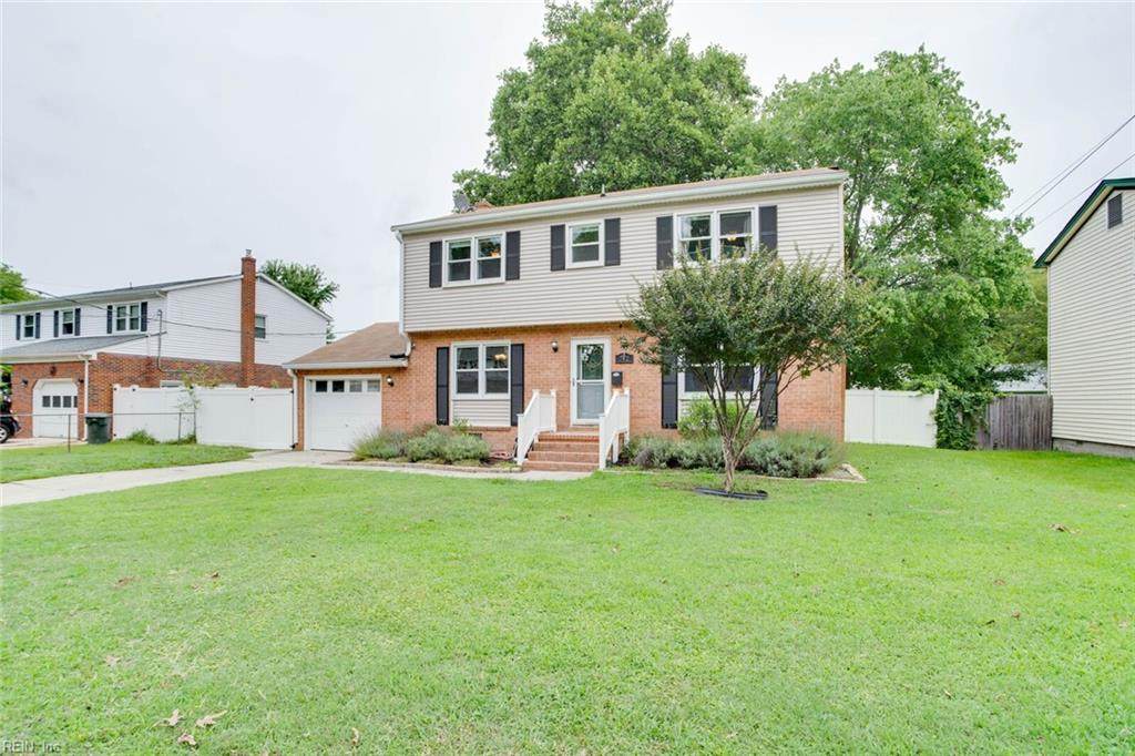 742 Sunnywood Rd - Photo 1