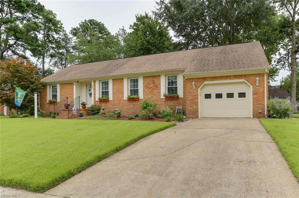 625 Herron Dr - Photo 1
