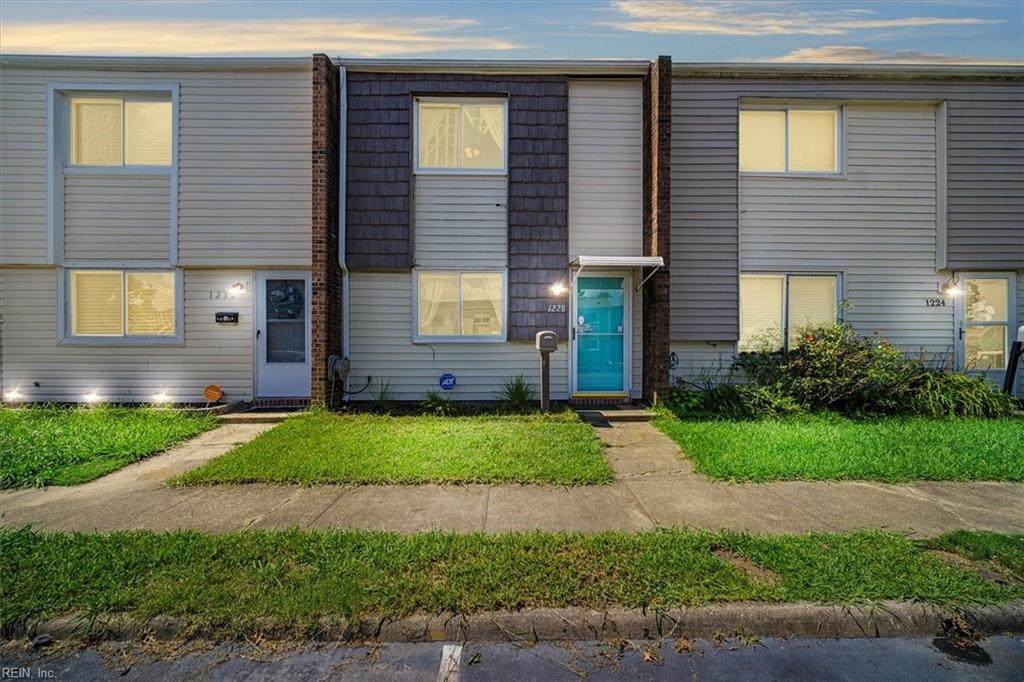 1228 Green Cedar Ln - Photo 1