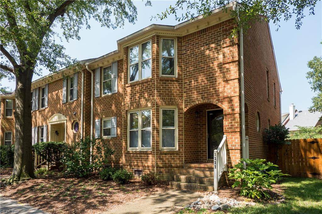 1111 Llewellyn Ave - Photo 1