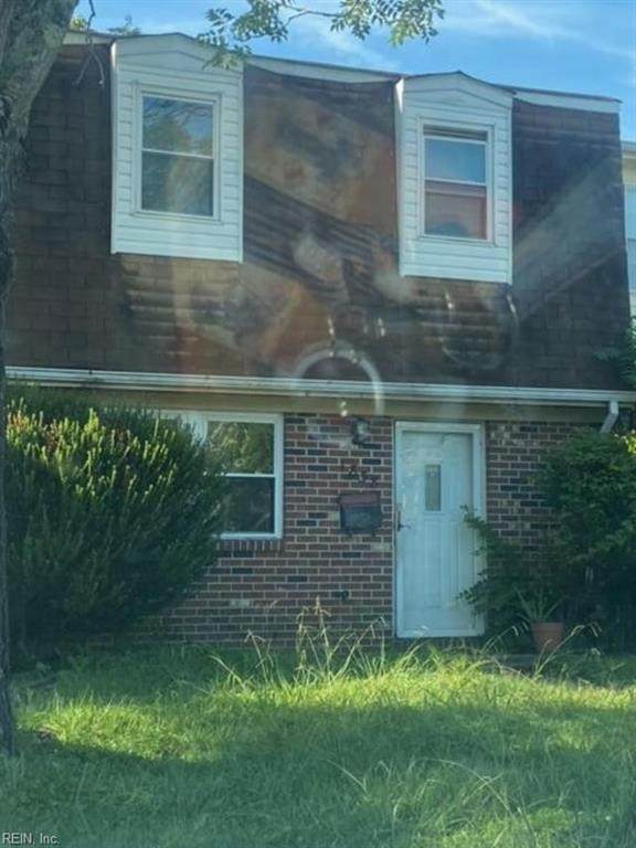 1858 Olde Buckingham Rd - Photo 1