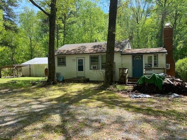 15064 Pine Cir - Photo 1