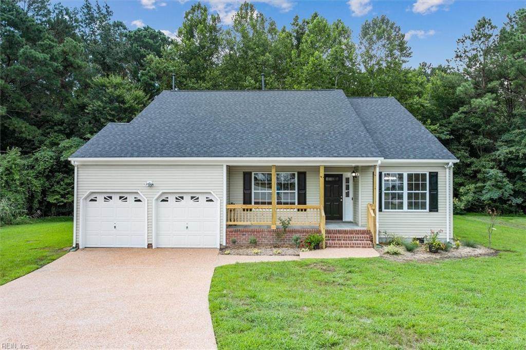 313 Lynns Way - Photo 1