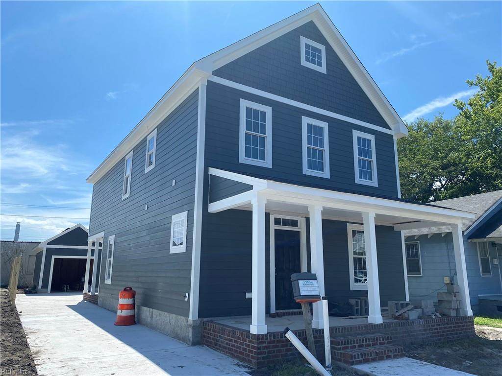 423 26th St - Photo 1