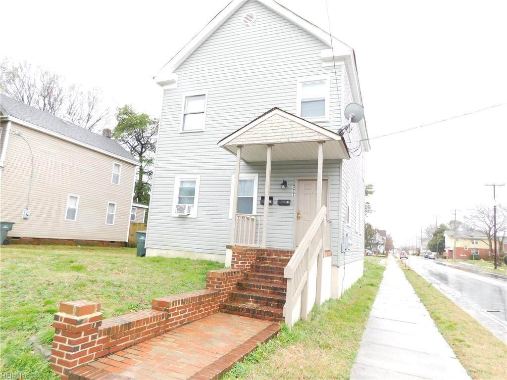 327 30th St - Photo 1