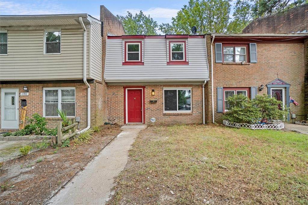128 Bristol Ave - Photo 1