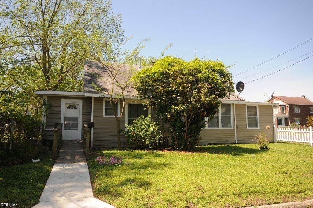 19 Beechwood Ave - Photo 1