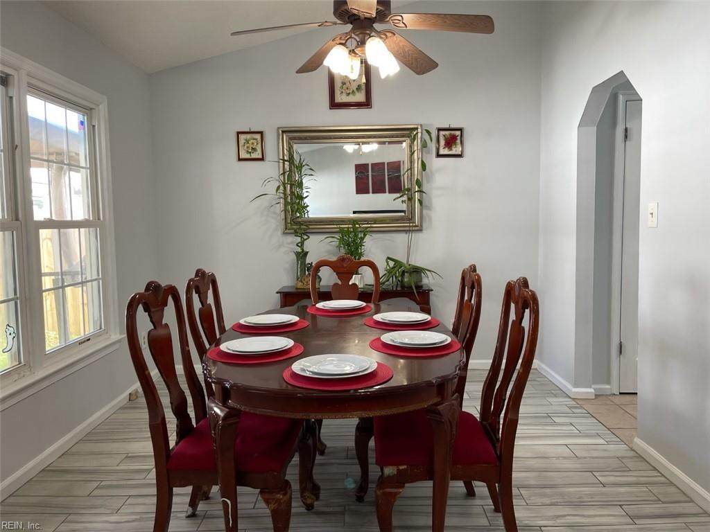 1228 Graylyn Rd - Photo 1