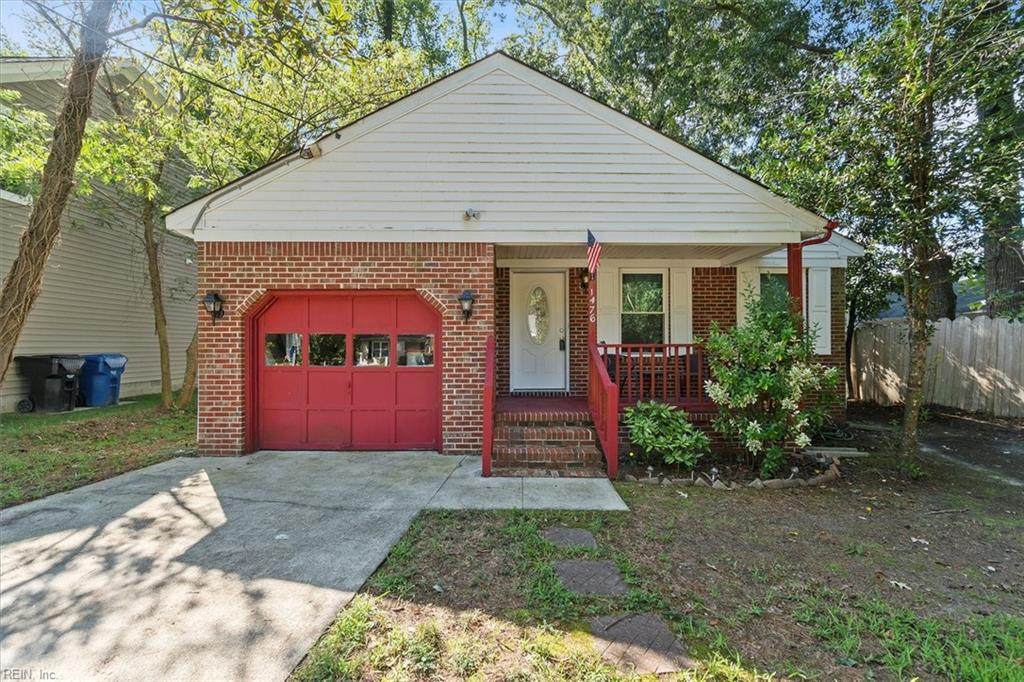 1476 Shoveller Ave - Photo 1