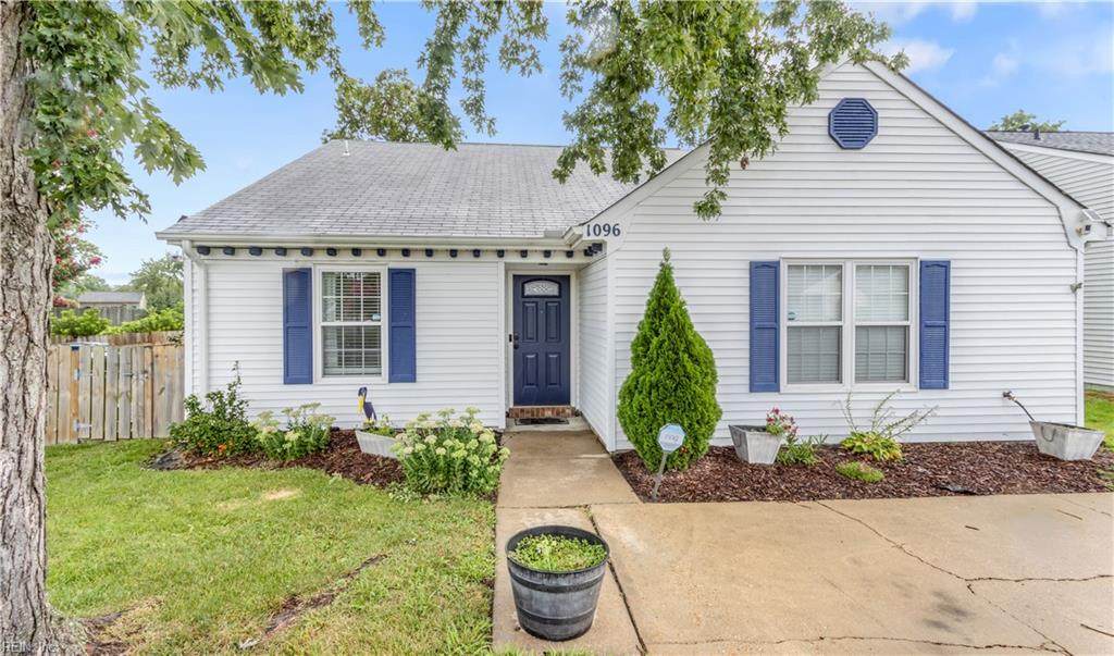 1096 Casanova Dr - Photo 1