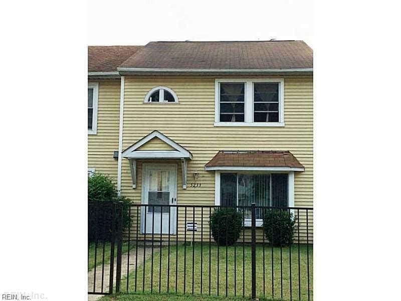 5233 Richard Rd - Photo 1
