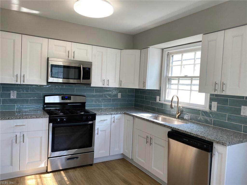 1252 Northvale Dr - Photo 1