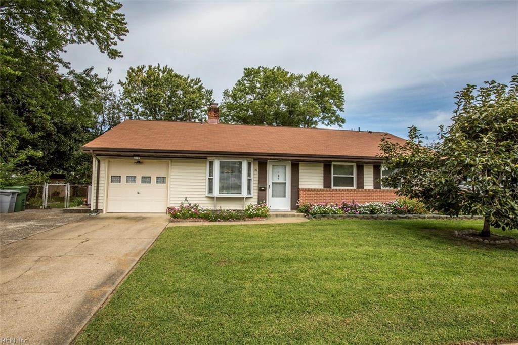 15 Diggs Dr - Photo 1