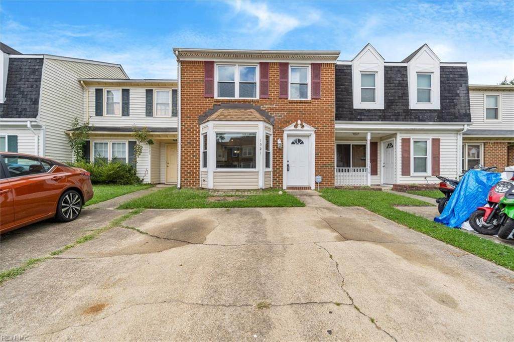 1521 Jameson Dr - Photo 1