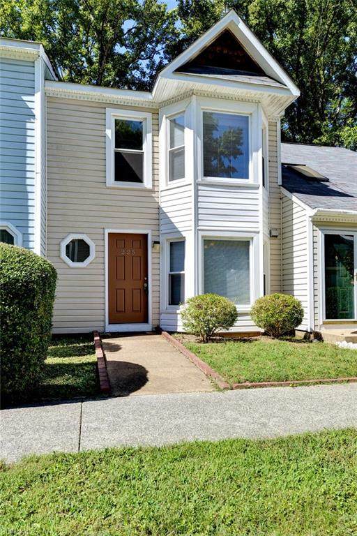 225 Susan Constant Dr - Photo 1