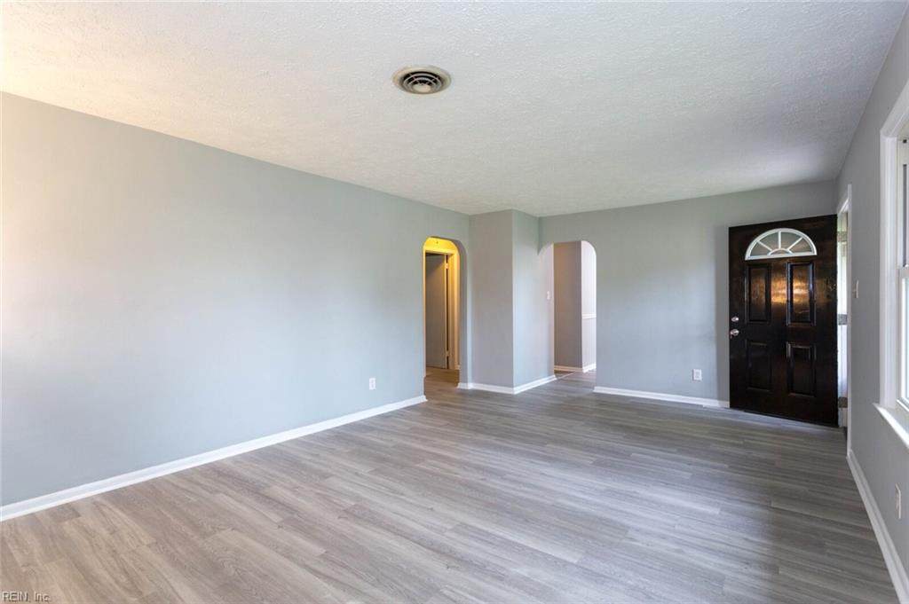 657 Declaration Rd - Photo 1