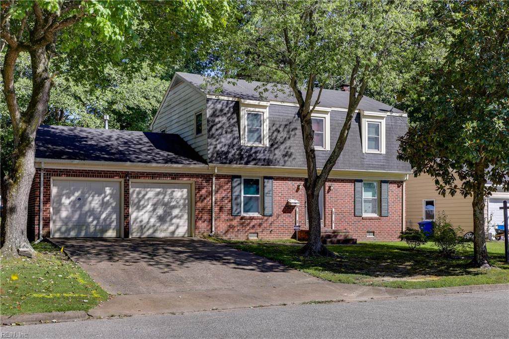 930 Coloma Dr - Photo 1