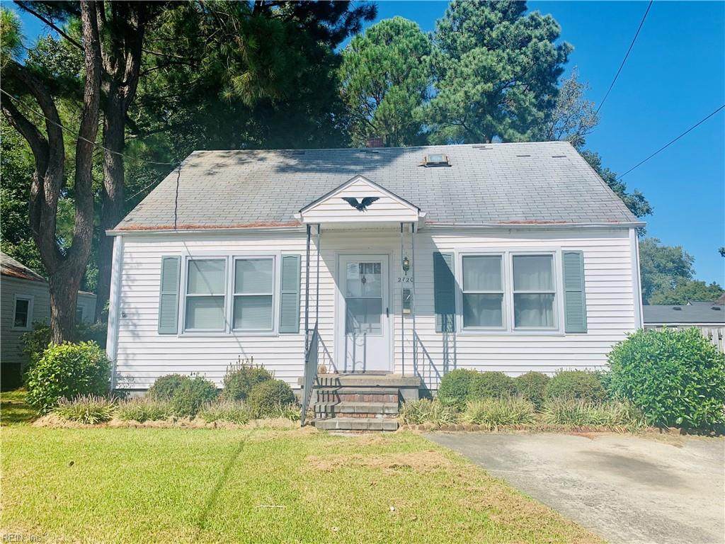 2720 Greenwood Dr - Photo 1