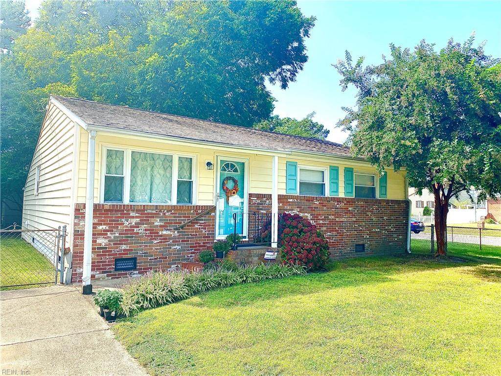 1701 Rowlock Ct - Photo 1