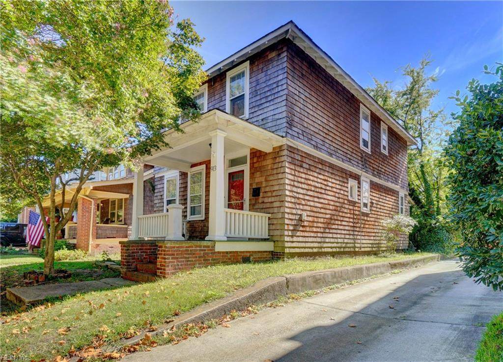 913 Harrington Ave - Photo 1