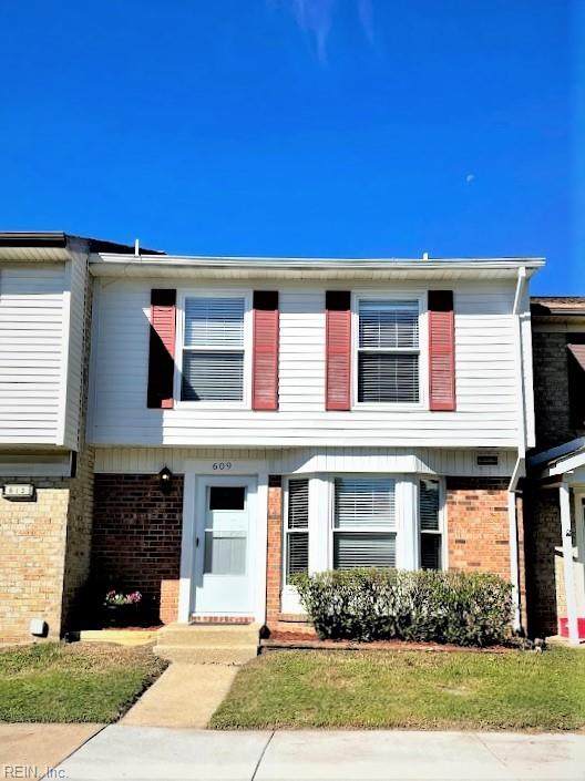 609 Chancery Sq - Photo 1