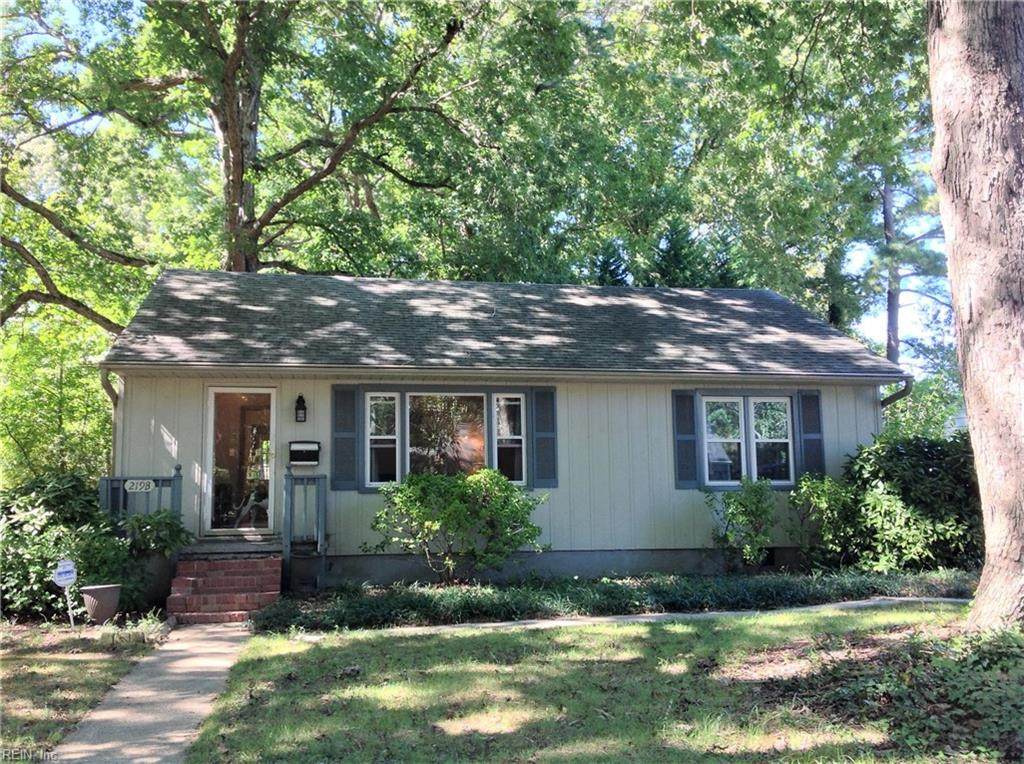219 Pine Grove Rd - Photo 1