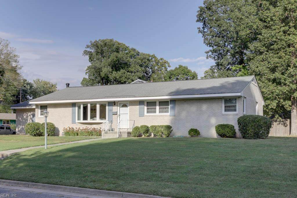 110 Brookfield Dr - Photo 1
