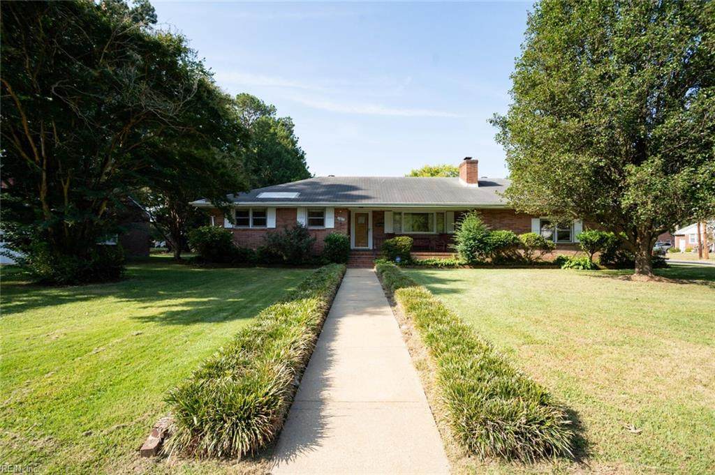7011 Roanoke Ave - Photo 1