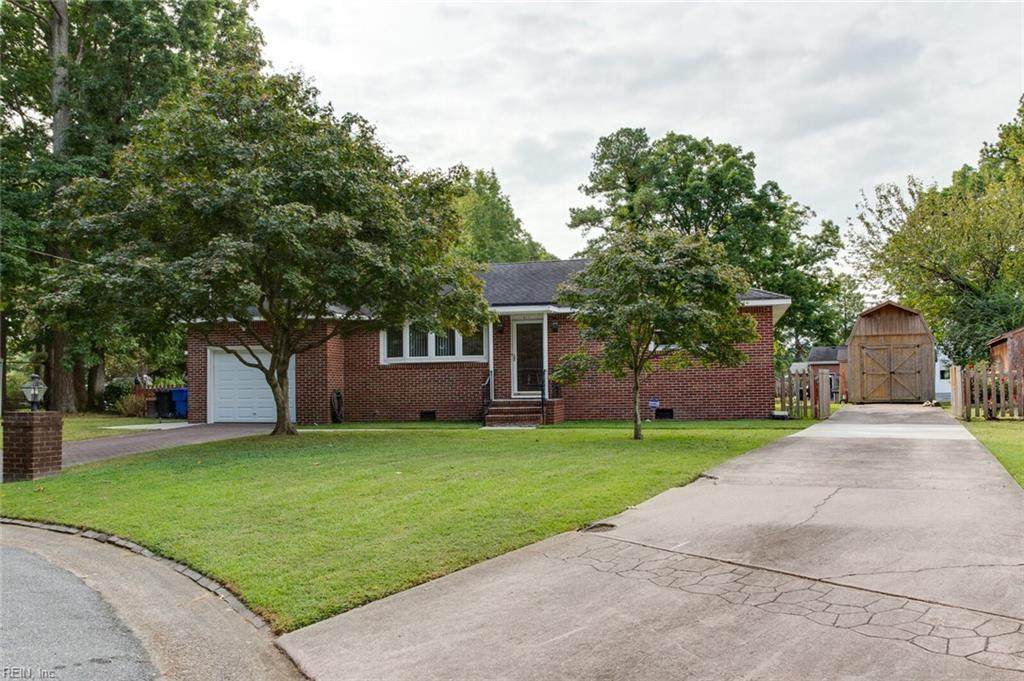 817 Pinecrest Rd - Photo 1