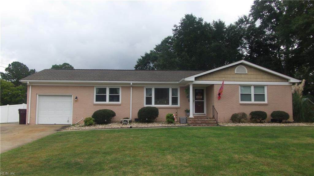 2892 Point Dr - Photo 1