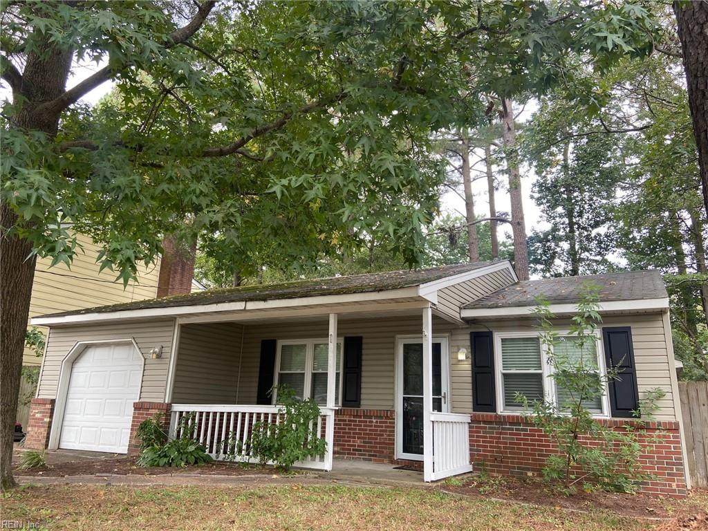 1448 Winslow Ave - Photo 1