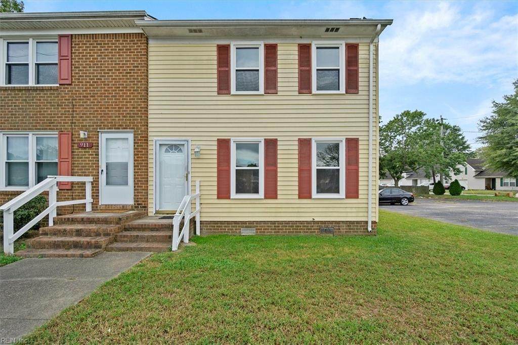 909 Providence Rd - Photo 1