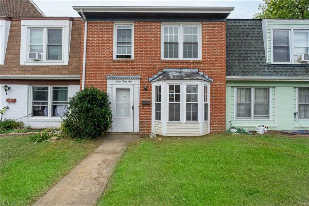1241 White Birch Ln - Photo 1
