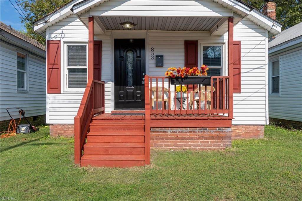 853 21st St - Photo 1