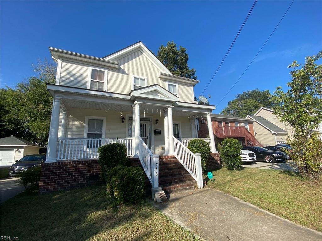 726 35th St - Photo 1