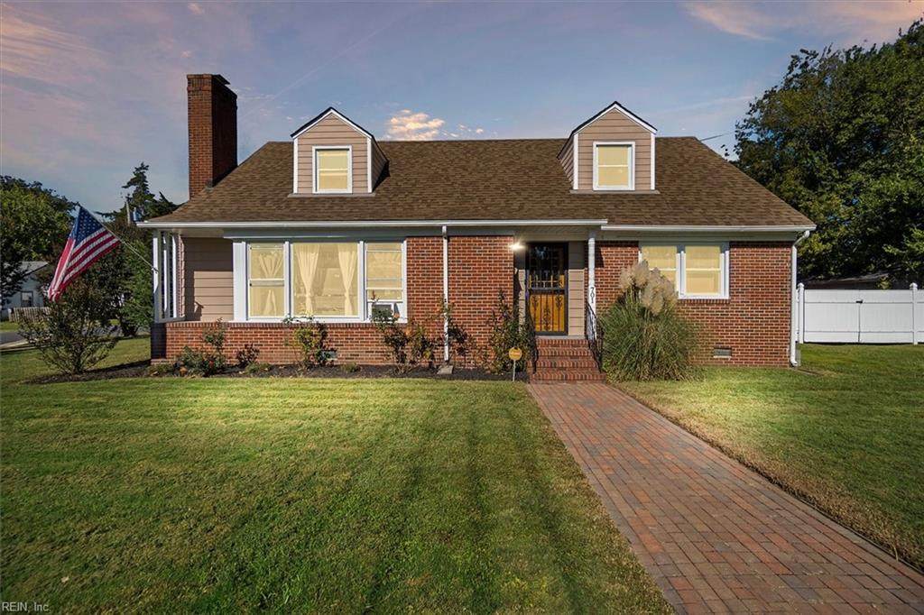 701 Hope St - Photo 1