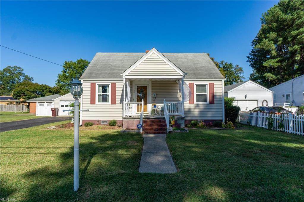 1501 Freeman Ave - Photo 1