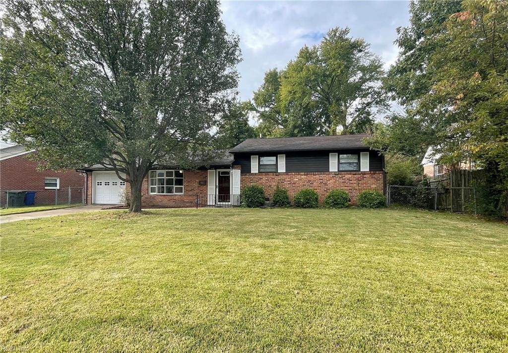 112 Laurel Ct - Photo 1
