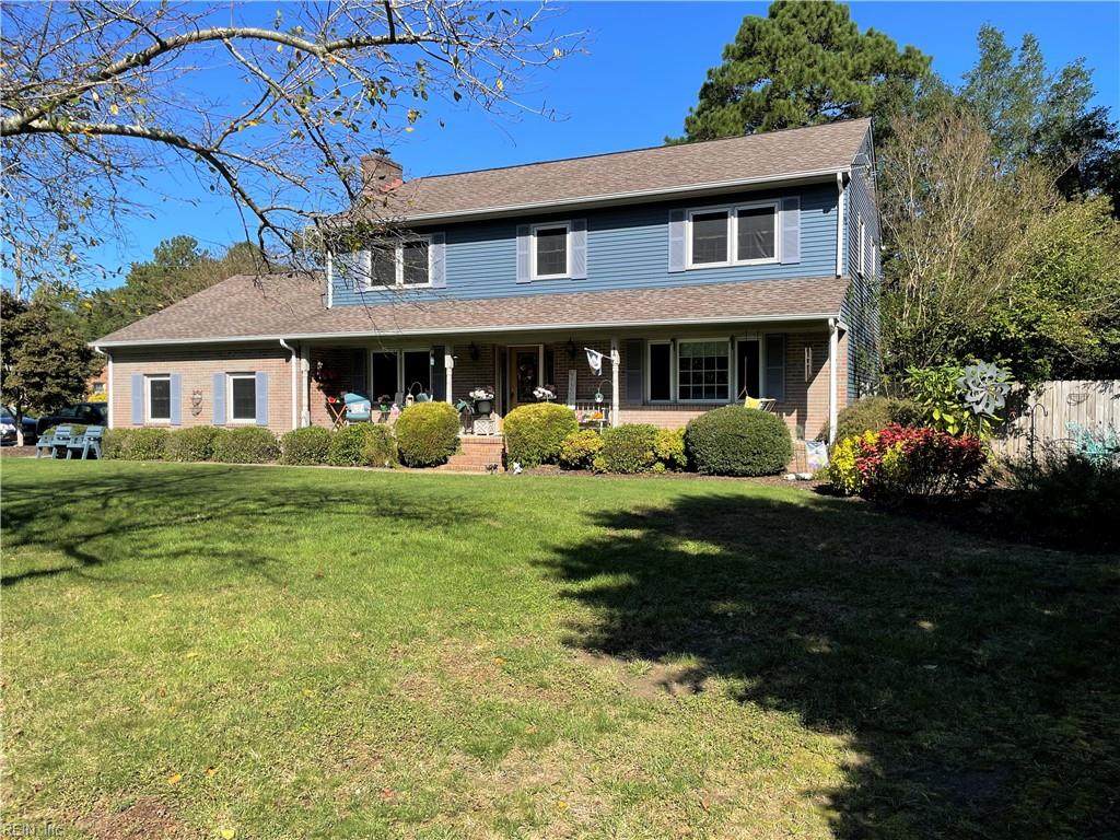 1 Lynn Cir - Photo 1