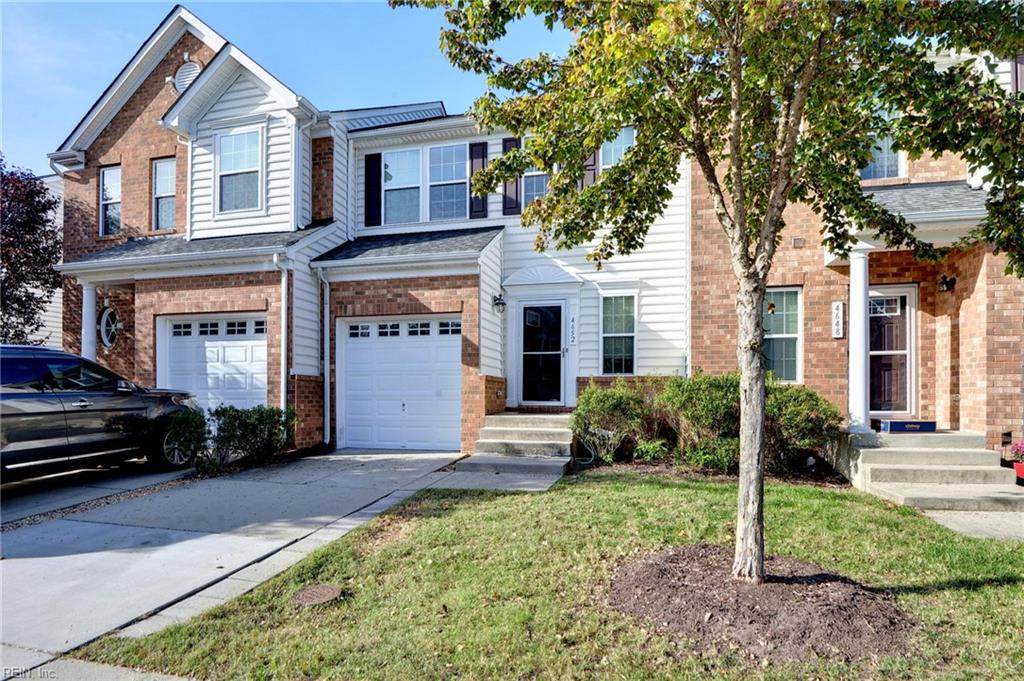 4652 Noland Blvd - Photo 1