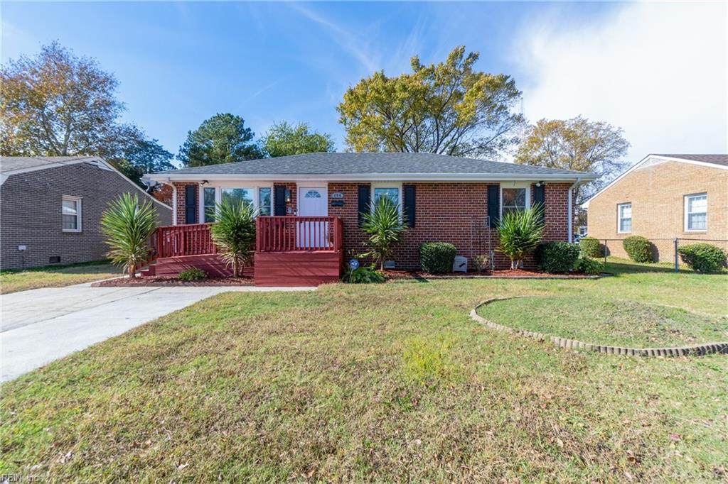 104 Elm Ave - Photo 1