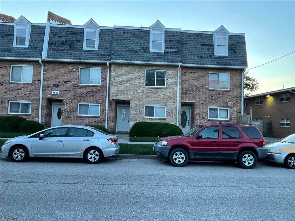 9633 Warwick Ave - Photo 1