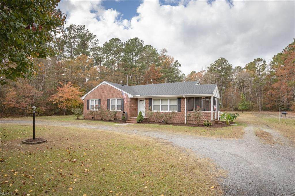 2301 Longstreet Ln - Photo 1