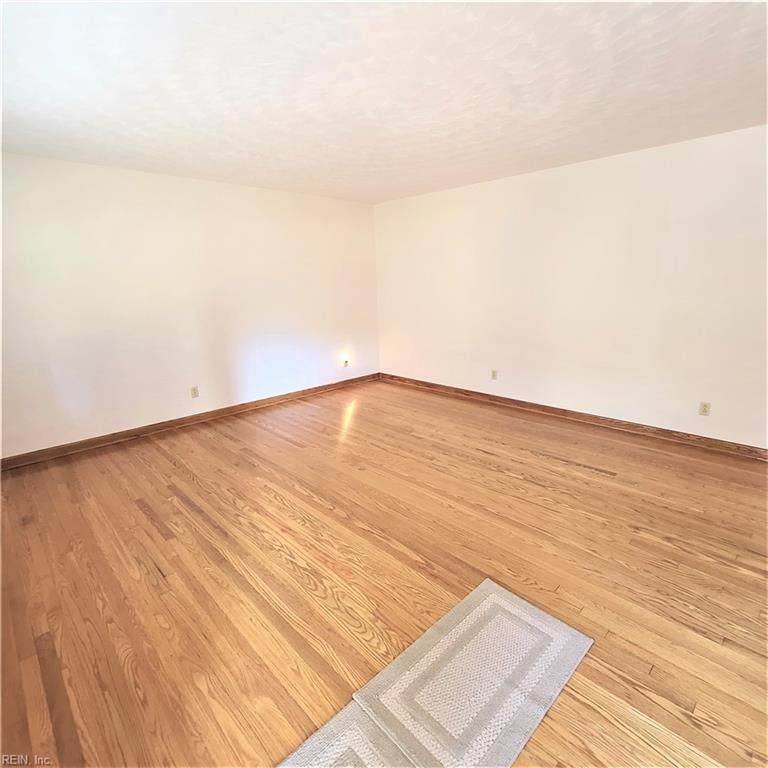 1200 Flobert Dr - Photo 1