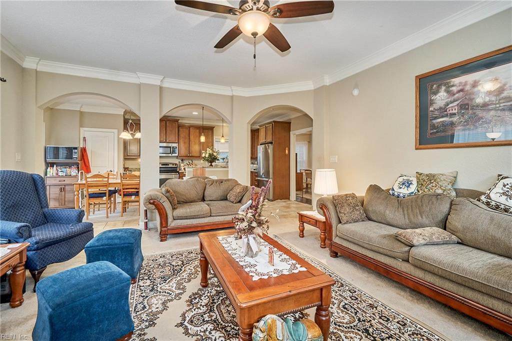 1370 Bayview Blvd - Photo 1