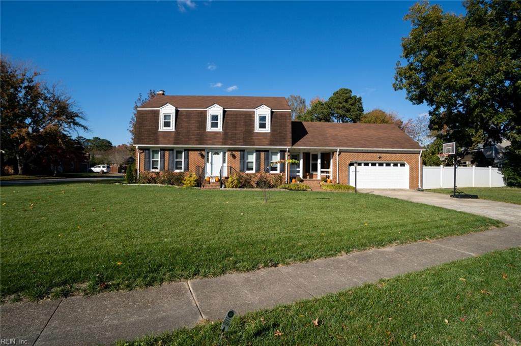 340 Woodbridge Dr - Photo 1