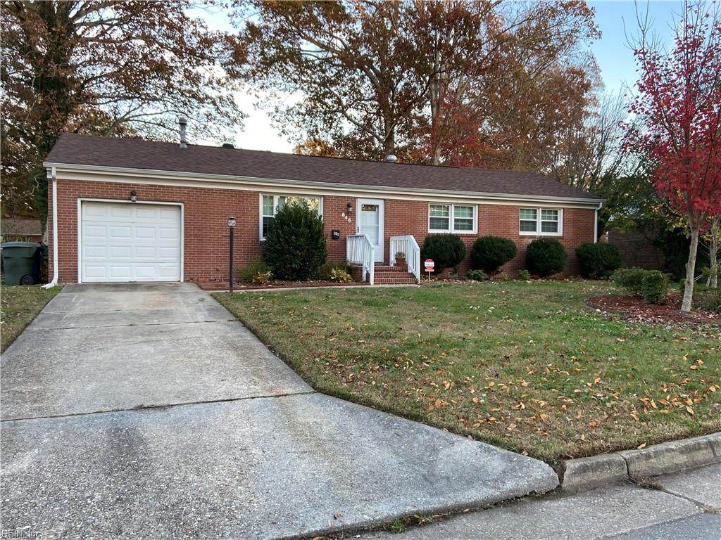 846 Cascade Dr - Photo 1