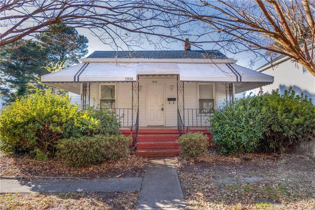 1914 Roanoke Ave - Photo 1
