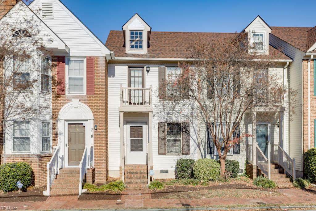 716 Firehouse Ln - Photo 1